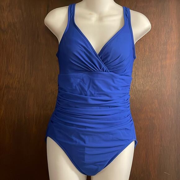 Trimshaper Brand Women's 10 Blue One Piece Swimsuit V Neck Slimming Swimwear - Picture 1 of 8